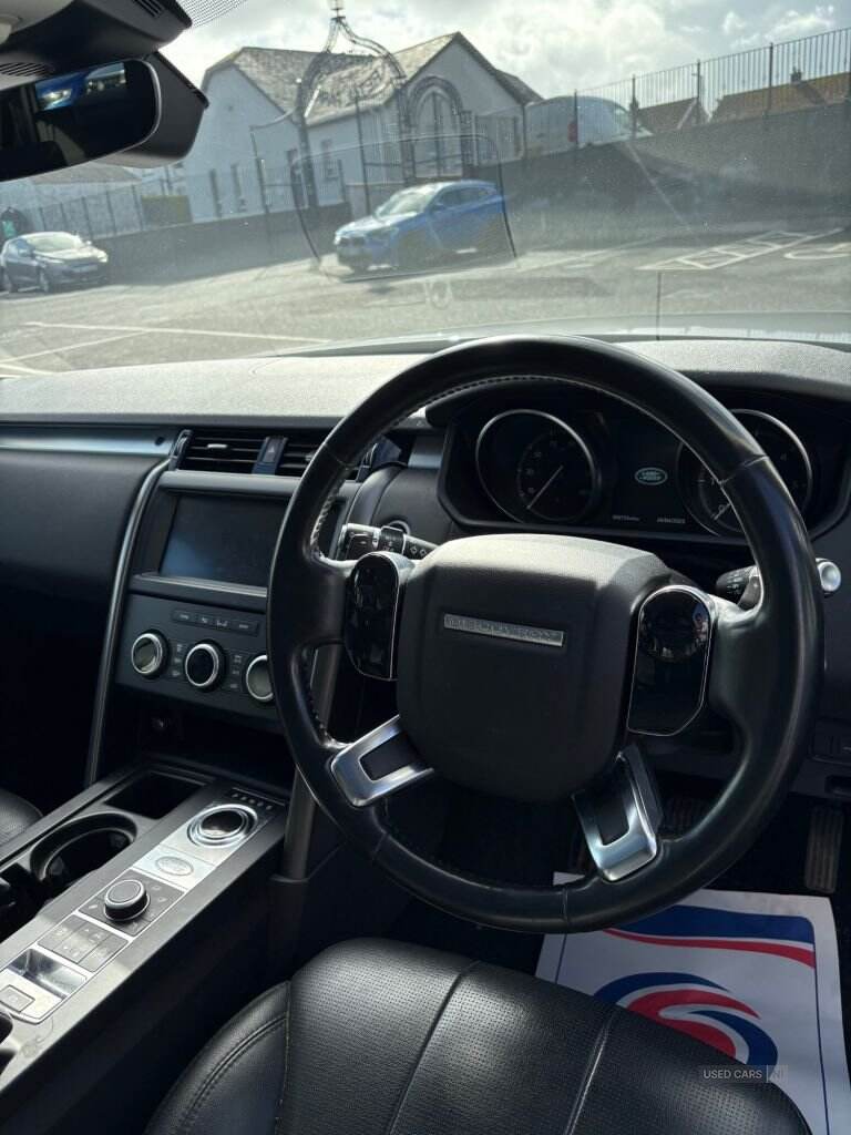Jan 2020 Land Rover Discovery 3.0 SD6 Landmark Edition 5dr Auto