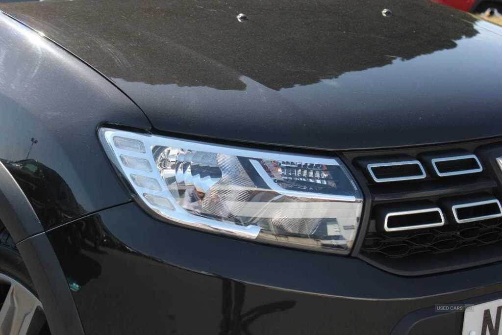 Jun 2019 Dacia Sandero Stepway 0.9 TCe Essential 5dr