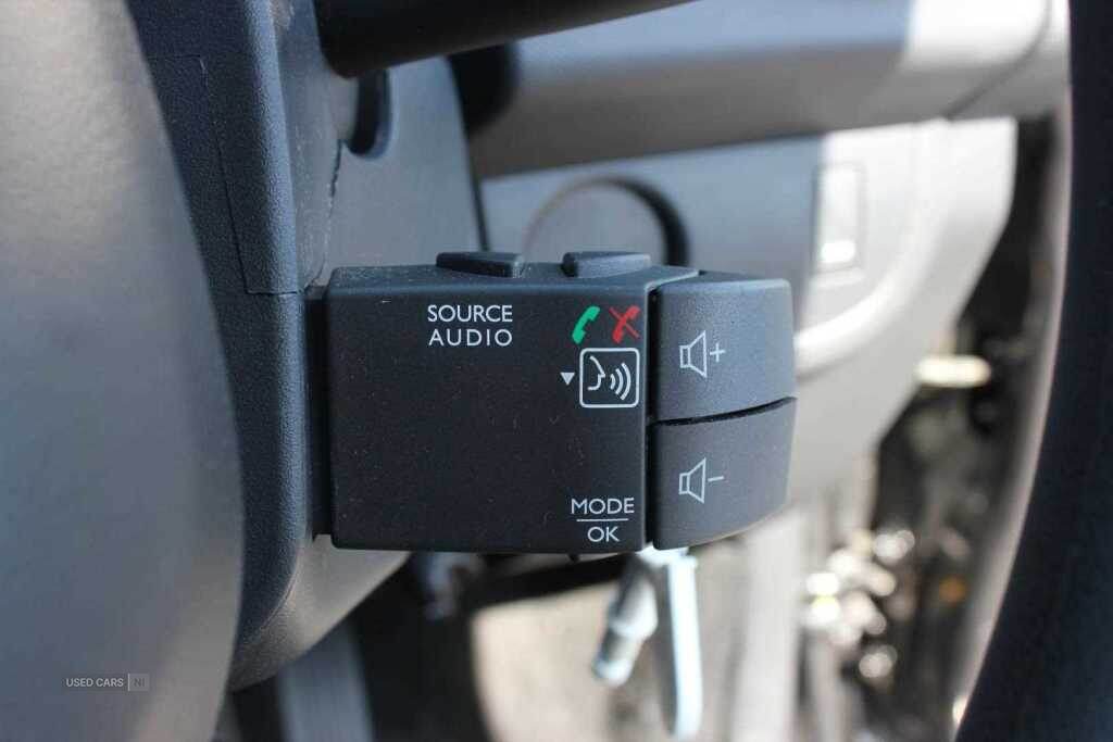 Jun 2019 Dacia Sandero Stepway 0.9 TCe Essential 5dr