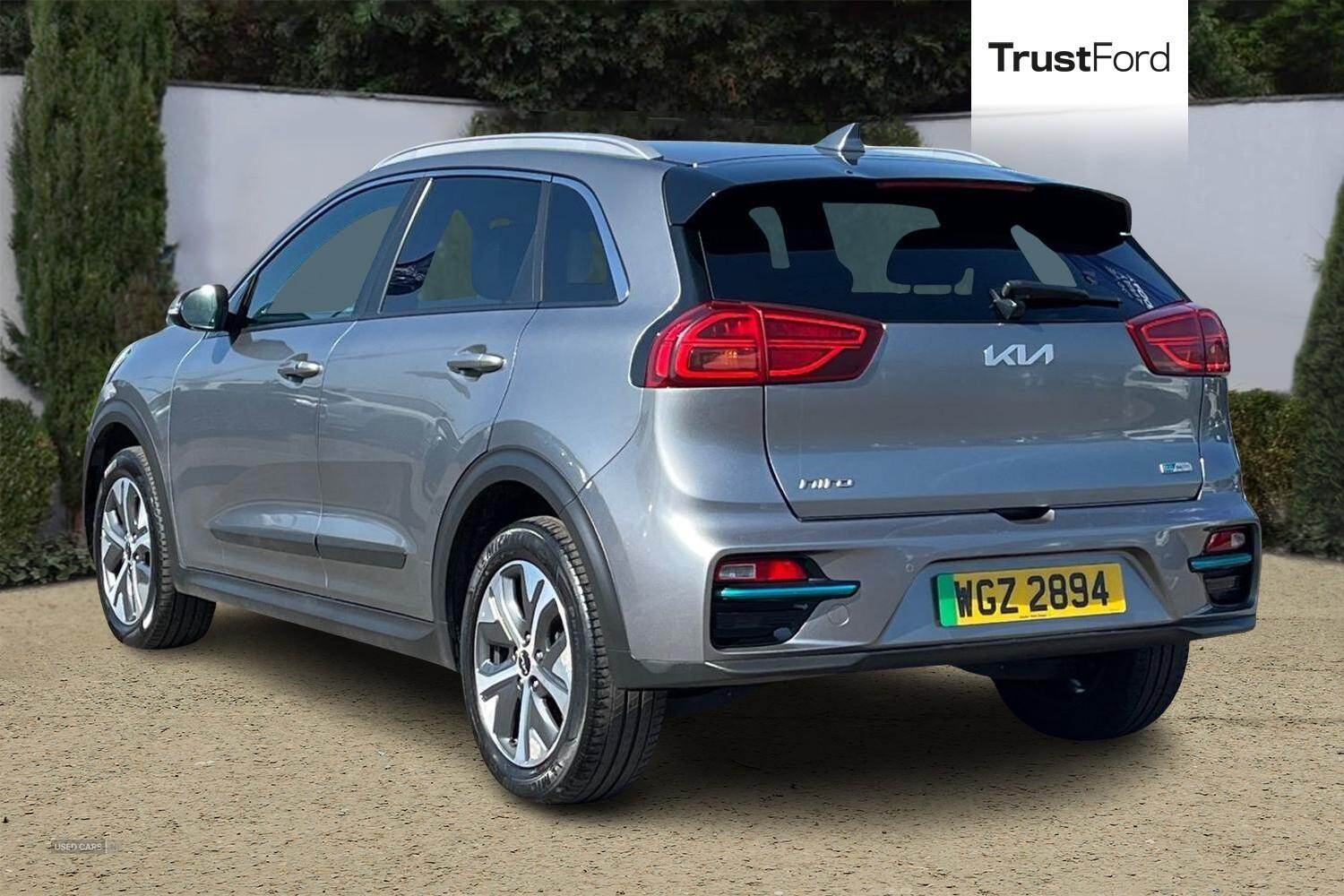 2022 Kia Niro 39kWh 2 SUV 5dr Electric Auto - DRIVE MODE SELECTOR, REVERSING CAMERA with SENSORS, KEYLESS GO, ADAPTIVE SMART CRUISE CONTROL, LANE KEEPING AID
