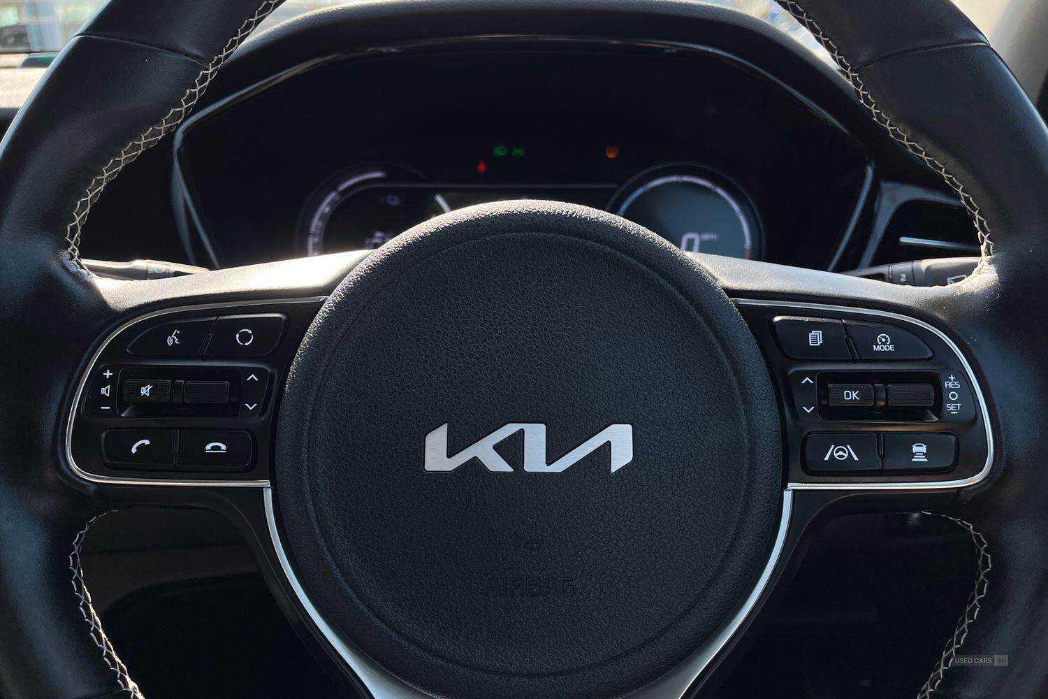 2022 Kia Niro 39kWh 2 SUV 5dr Electric Auto - DRIVE MODE SELECTOR, REVERSING CAMERA with SENSORS, KEYLESS GO, ADAPTIVE SMART CRUISE CONTROL, LANE KEEPING AID