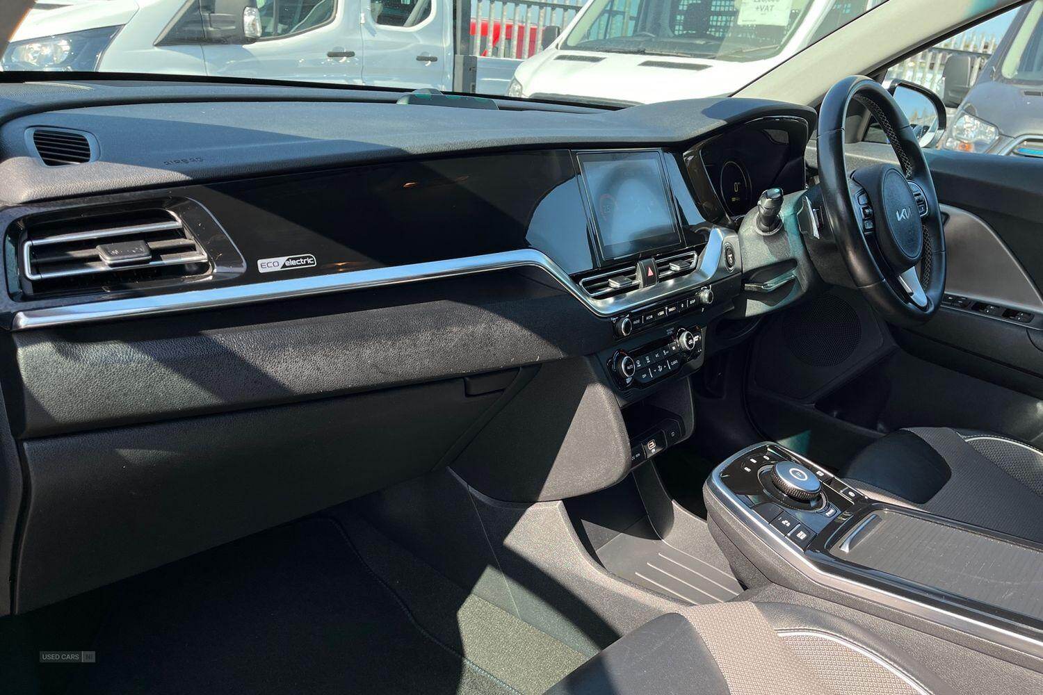 2022 Kia Niro 39kWh 2 SUV 5dr Electric Auto - DRIVE MODE SELECTOR, REVERSING CAMERA with SENSORS, KEYLESS GO, ADAPTIVE SMART CRUISE CONTROL, LANE KEEPING AID