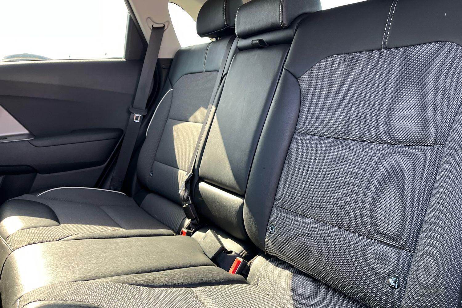 2022 Kia Niro 39kWh 2 SUV 5dr Electric Auto - DRIVE MODE SELECTOR, REVERSING CAMERA with SENSORS, KEYLESS GO, ADAPTIVE SMART CRUISE CONTROL, LANE KEEPING AID