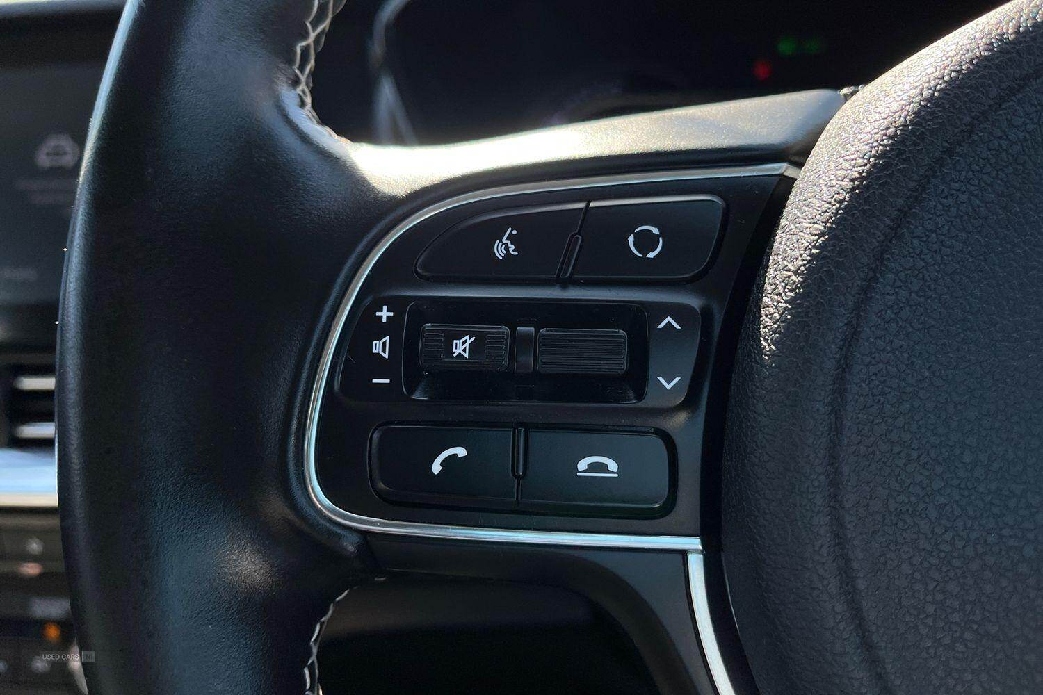 2022 Kia Niro 39kWh 2 SUV 5dr Electric Auto - DRIVE MODE SELECTOR, REVERSING CAMERA with SENSORS, KEYLESS GO, ADAPTIVE SMART CRUISE CONTROL, LANE KEEPING AID