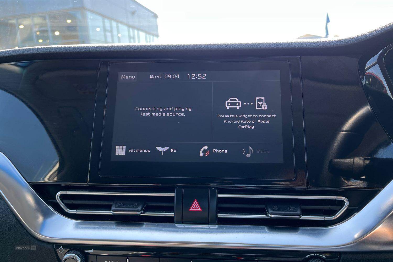 2022 Kia Niro 39kWh 2 SUV 5dr Electric Auto - DRIVE MODE SELECTOR, REVERSING CAMERA with SENSORS, KEYLESS GO, ADAPTIVE SMART CRUISE CONTROL, LANE KEEPING AID