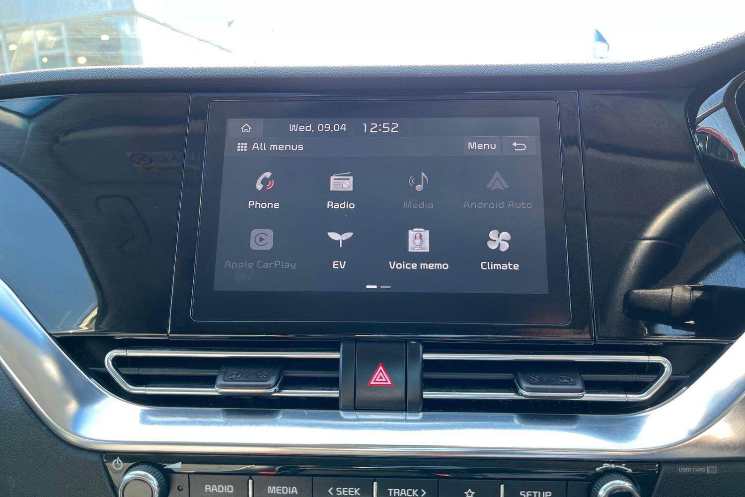 2022 Kia Niro 39kWh 2 SUV 5dr Electric Auto - DRIVE MODE SELECTOR, REVERSING CAMERA with SENSORS, KEYLESS GO, ADAPTIVE SMART CRUISE CONTROL, LANE KEEPING AID