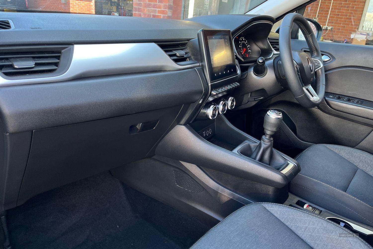 Mar 2022 Renault Captur 1.3 TCE 140 Iconic Edition 5dr