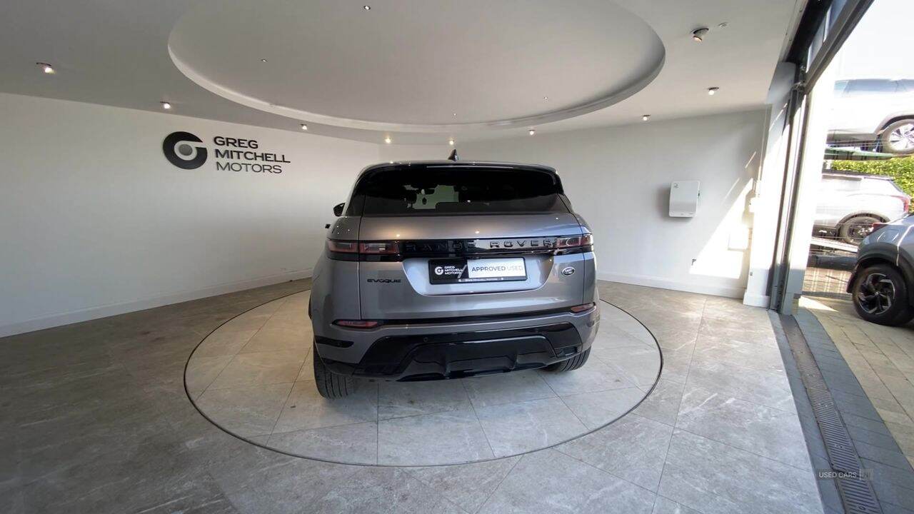 Apr 2021 Land Rover Range Rover Evoque 2.0 D200 R-Dynamic SE 5dr Auto