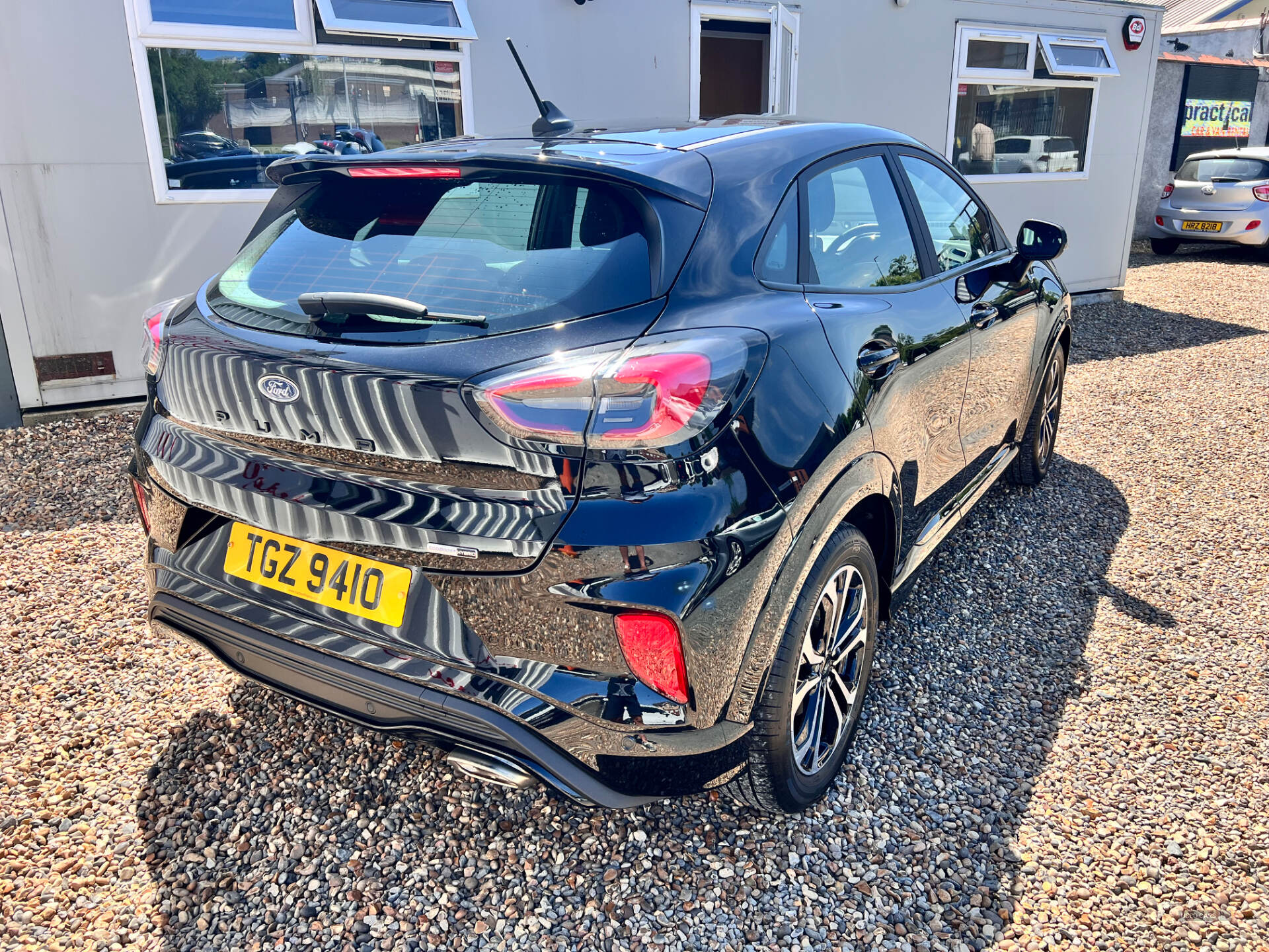 Apr 2021 Ford Puma 1.0 EcoBoost Hybrid mHEV ST-Line 5dr