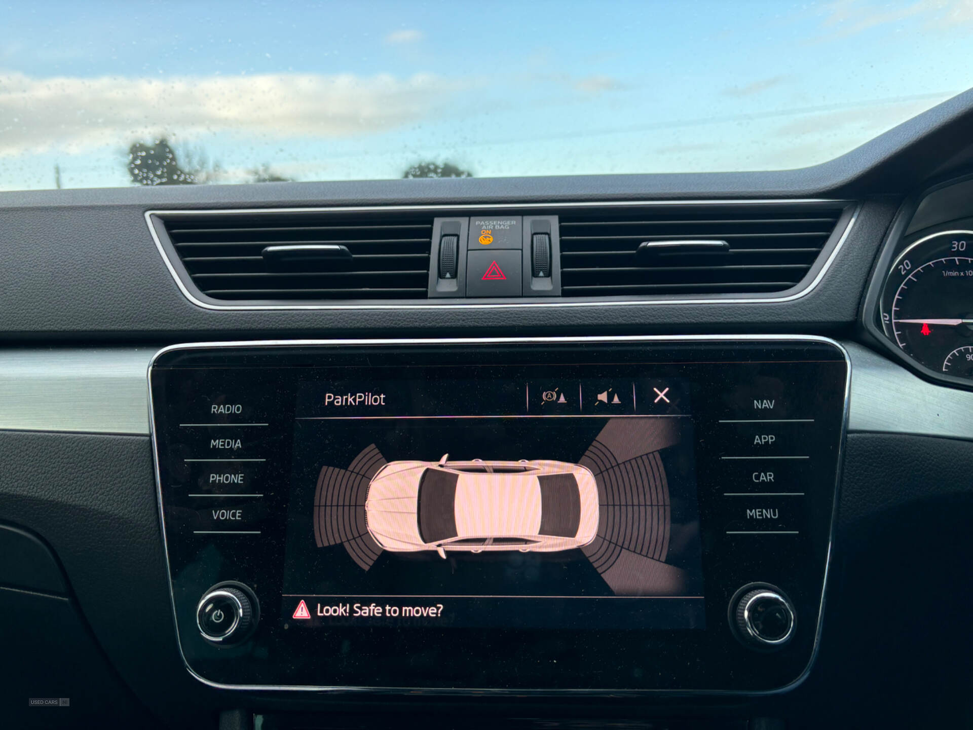 Apr 2019 Skoda Superb 2.0 TDI CR SE Technology 5dr