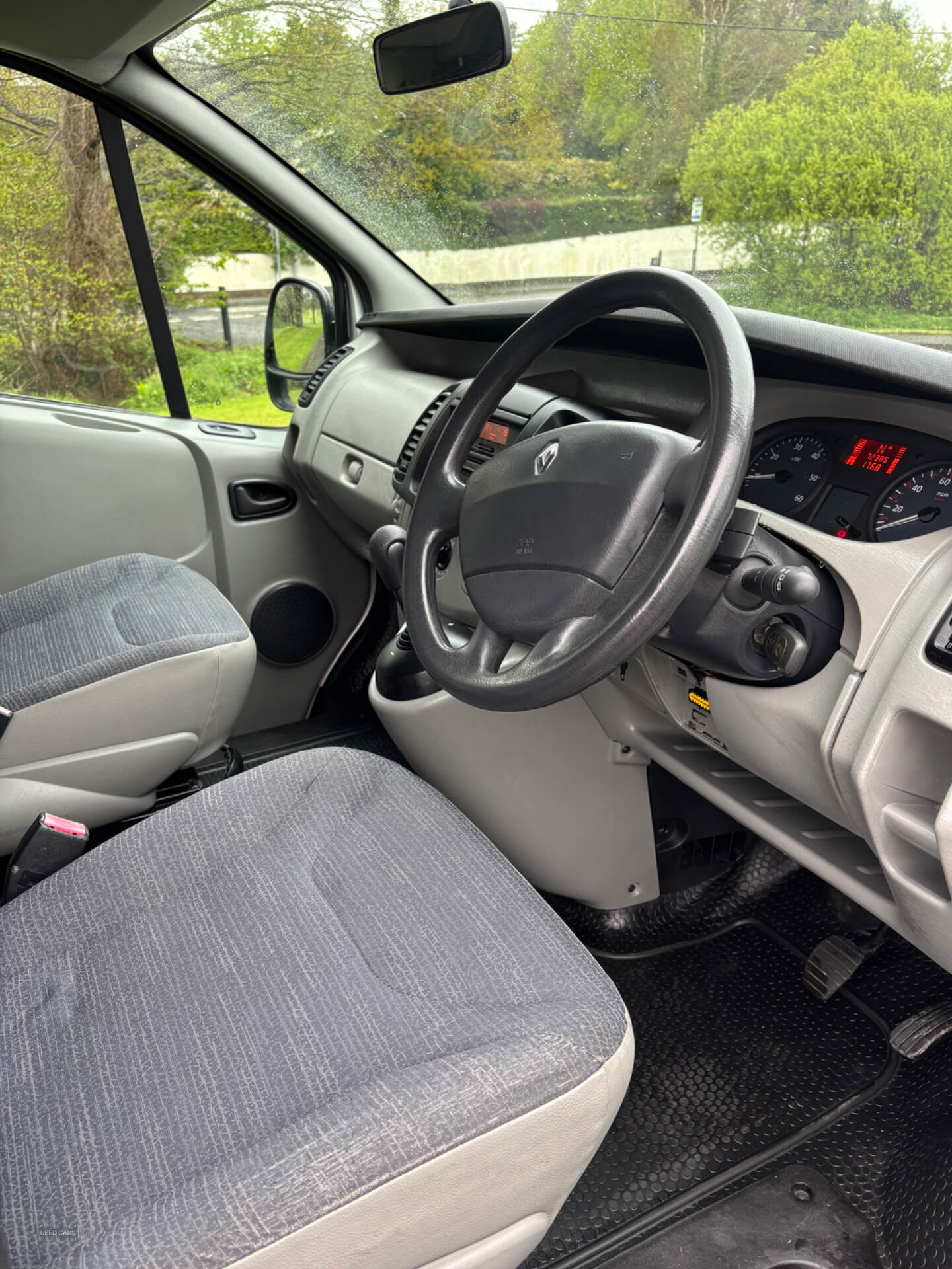 Jun 2008 Renault  SL27dCi 115 Van Quickshift6