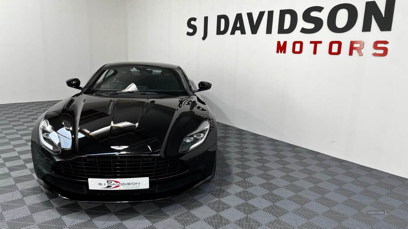  2018 Aston Martin DB11 Base