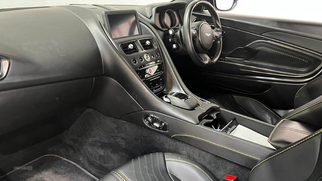  2018 Aston Martin DB11 Base