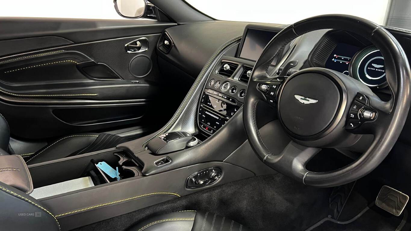  2018 Aston Martin DB11 Base