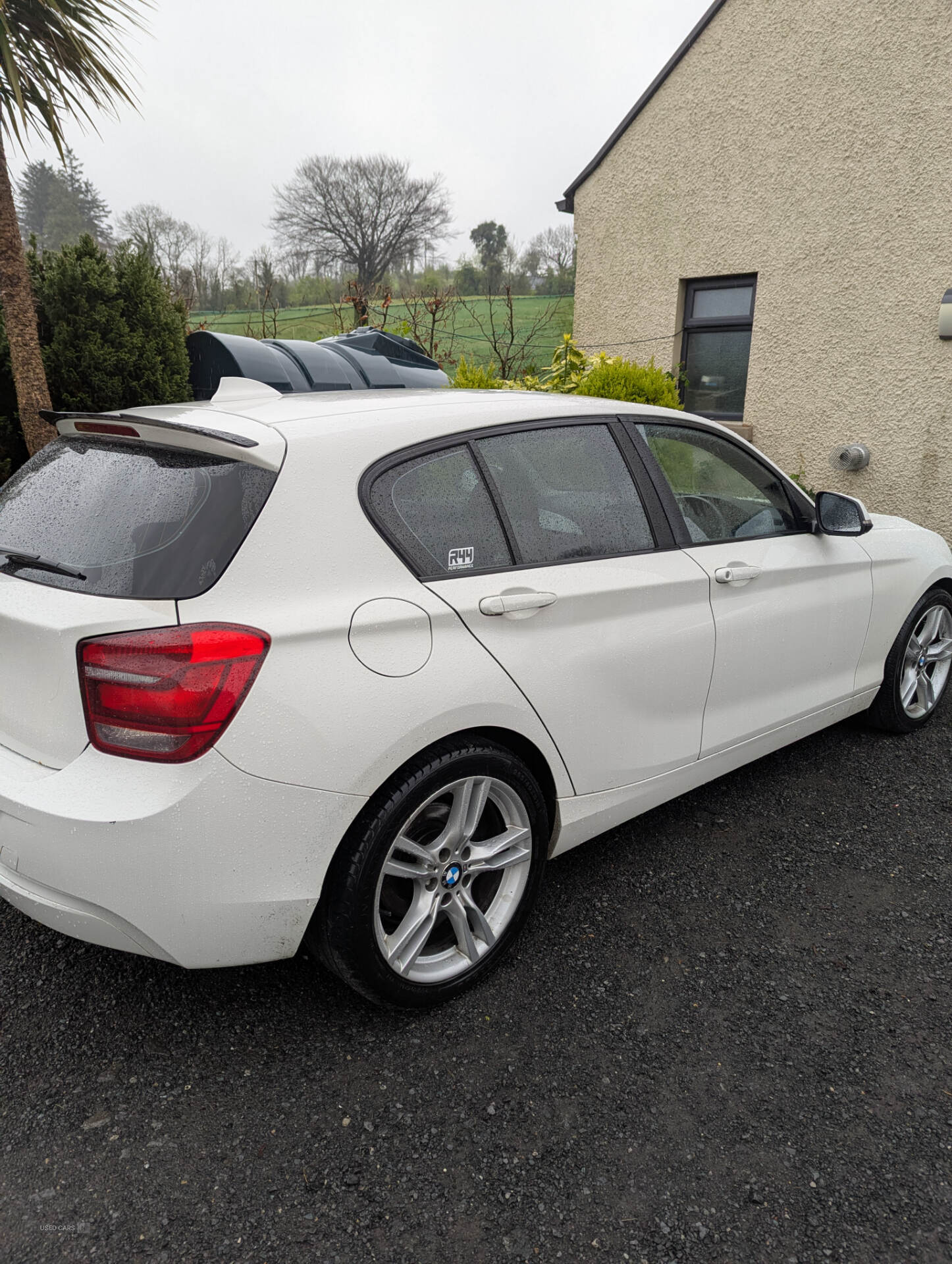 Nov 2012 BMW 1 Series 114i ES 5dr