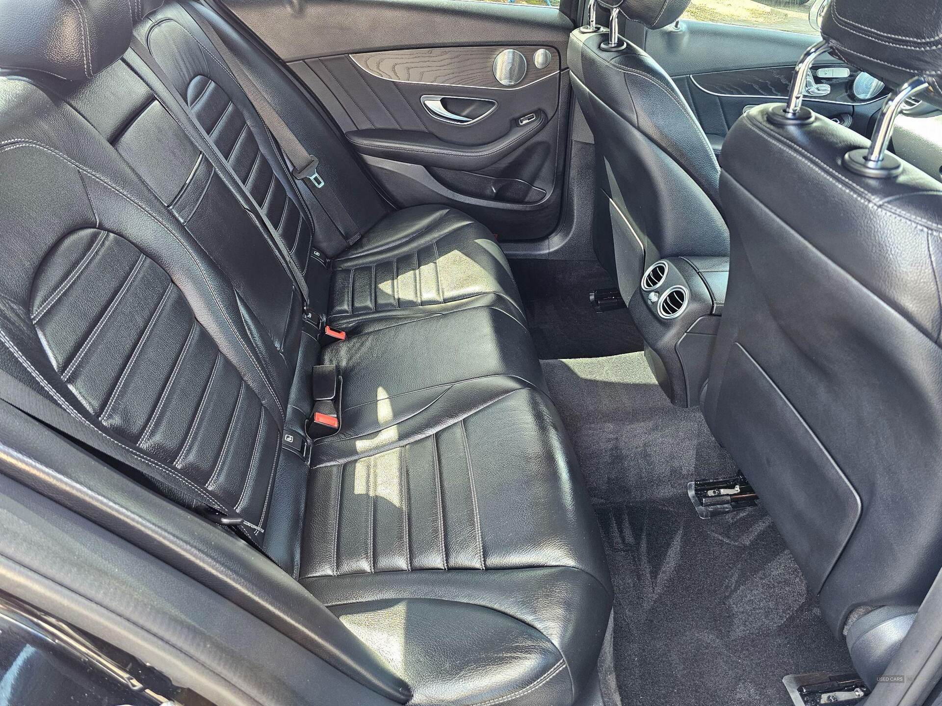 Jan 2020 Mercedes-Benz C Class C300d AMG Line Edition Premium Plus 4dr 9G-Tronic