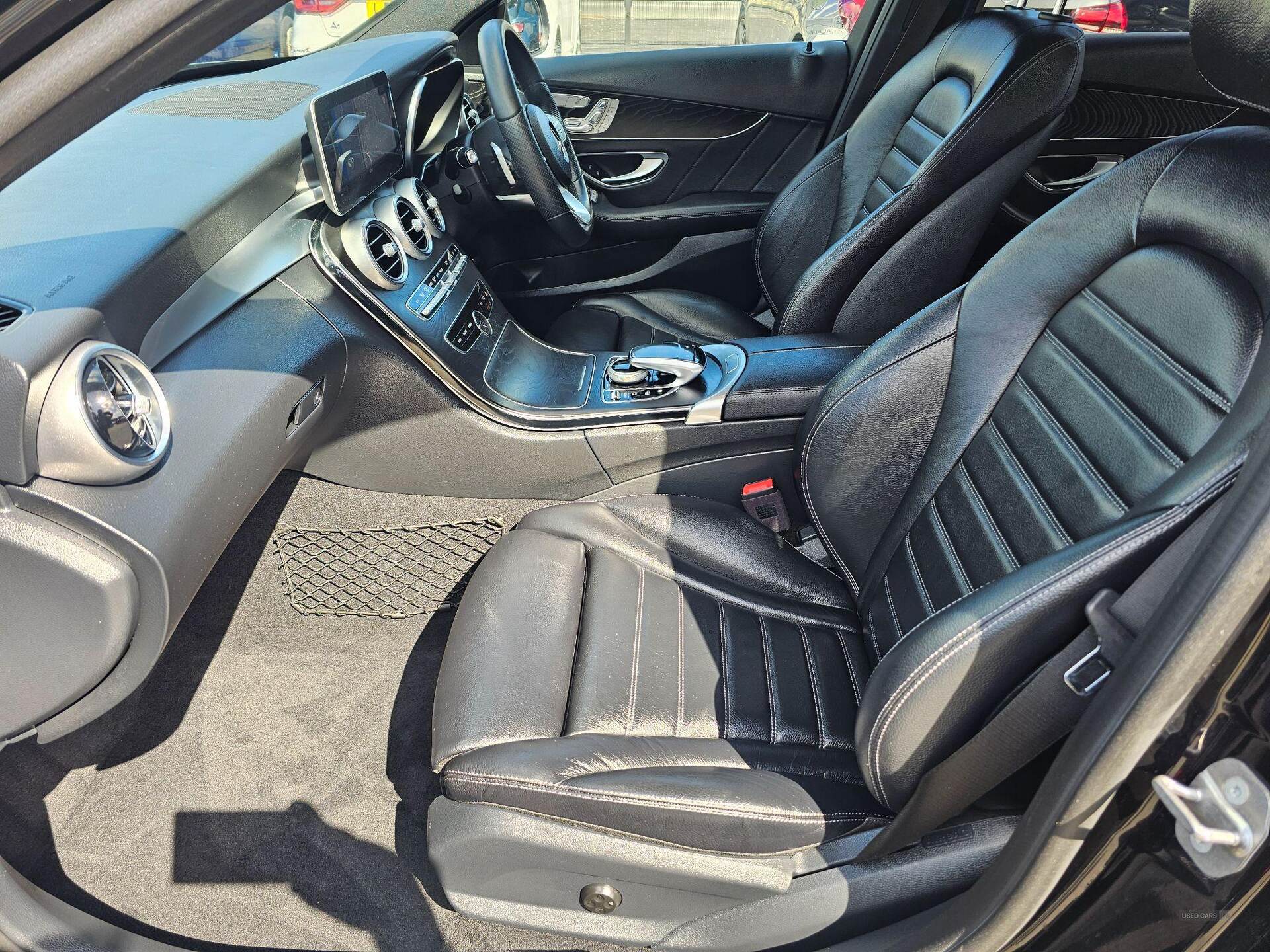 Jan 2020 Mercedes-Benz C Class C300d AMG Line Edition Premium Plus 4dr 9G-Tronic