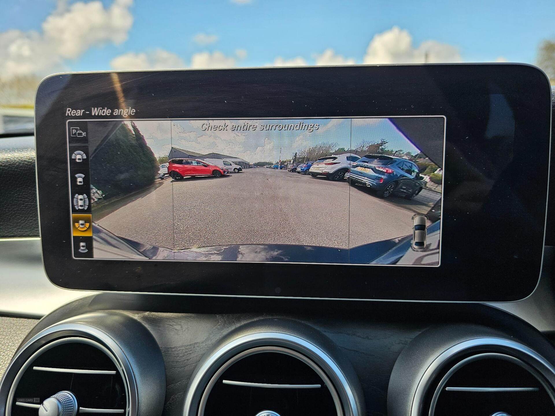 Jan 2020 Mercedes-Benz C Class C300d AMG Line Edition Premium Plus 4dr 9G-Tronic