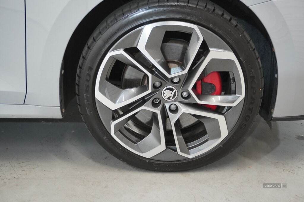 Apr 2021 Skoda Octavia 1.4 TSI iV vRS 5dr DSG