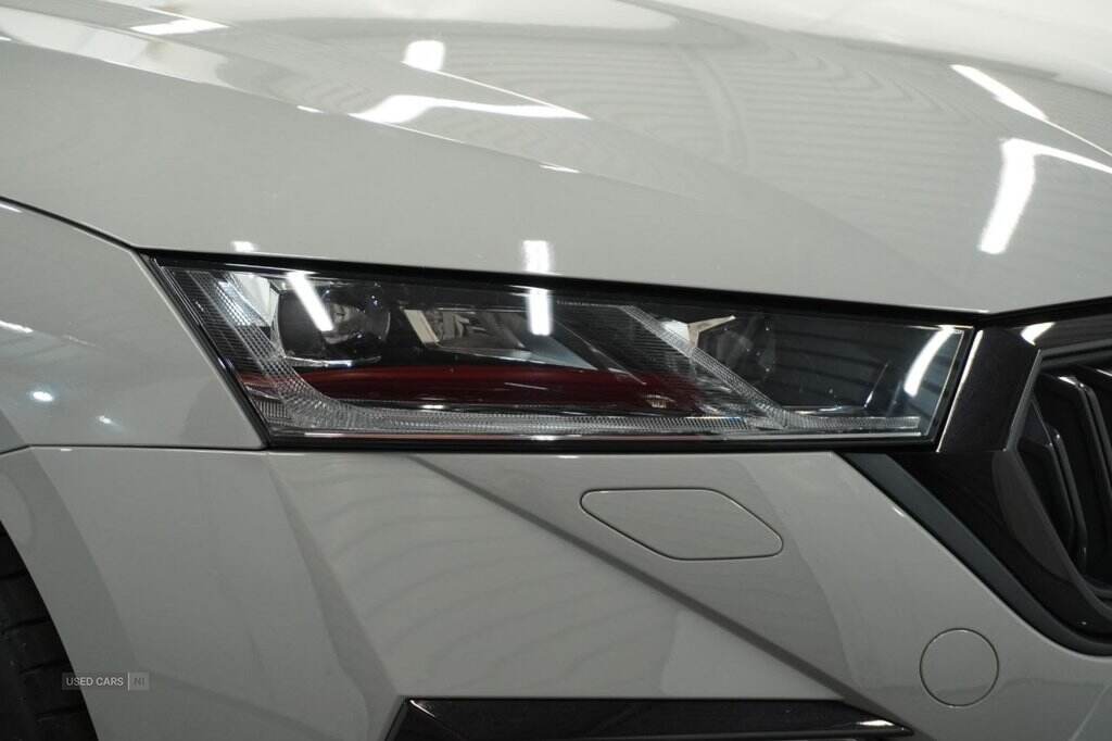 Apr 2021 Skoda Octavia 1.4 TSI iV vRS 5dr DSG