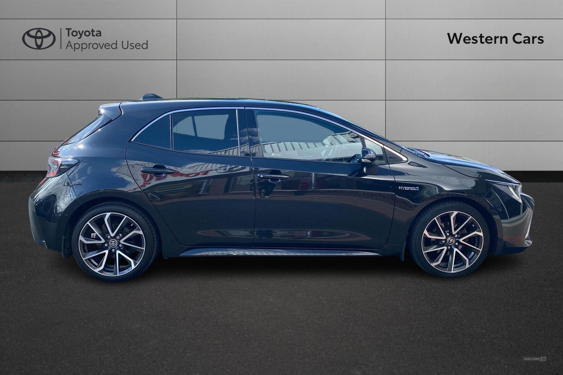 Jan 2022 Toyota Corolla 1.8 VVT-i Hybrid Excel 5dr CVT