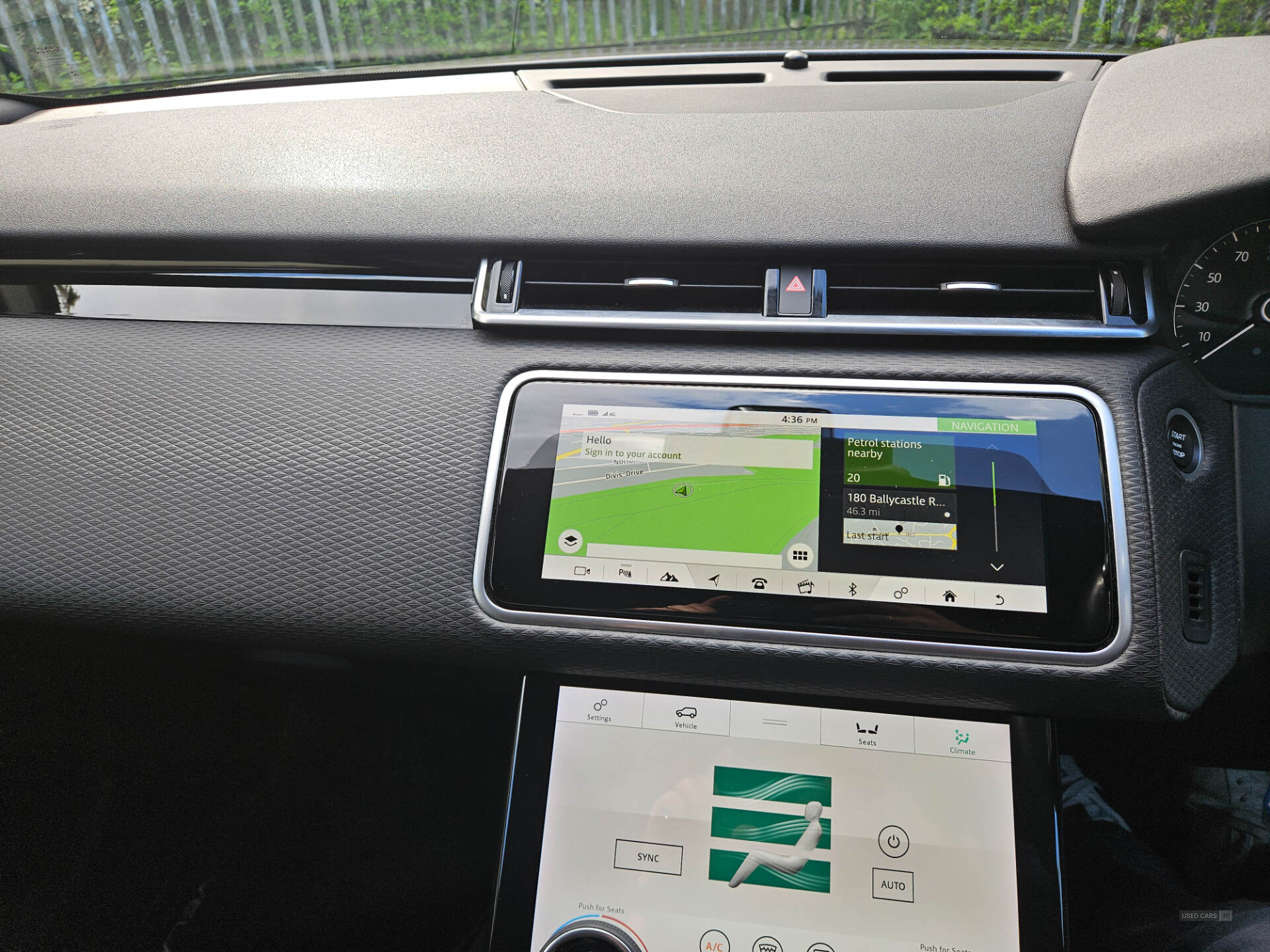 Apr 2019 Land Rover Range Rover Velar 2.0 D180 R-Dynamic 5dr Auto