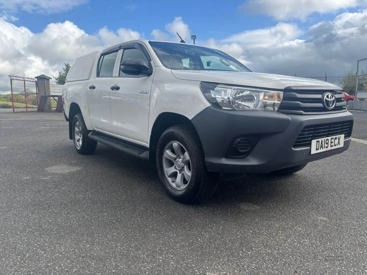 Mar 2019 Toyota Hilux Active D/Cab Pick Up 2.4 D-4D