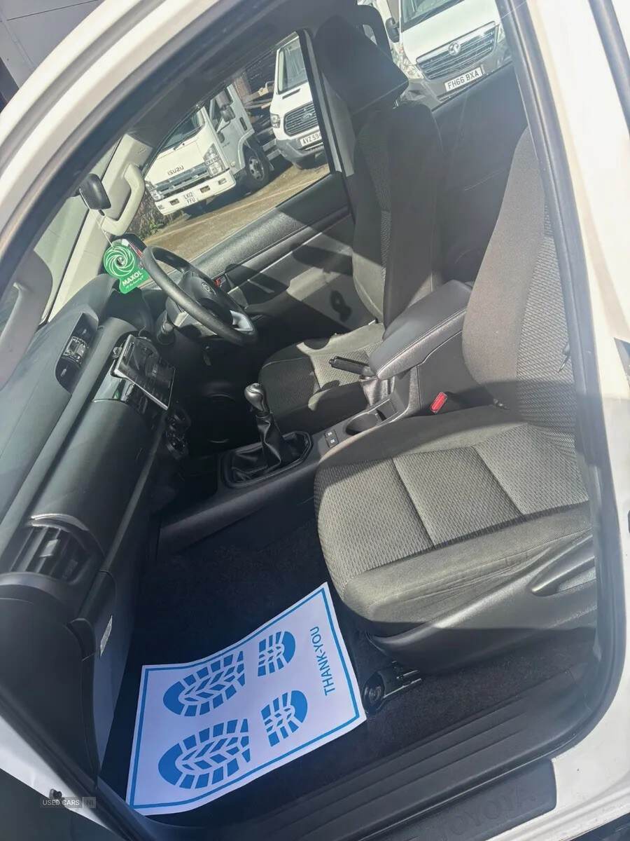 Mar 2019 Toyota Hilux Active D/Cab Pick Up 2.4 D-4D