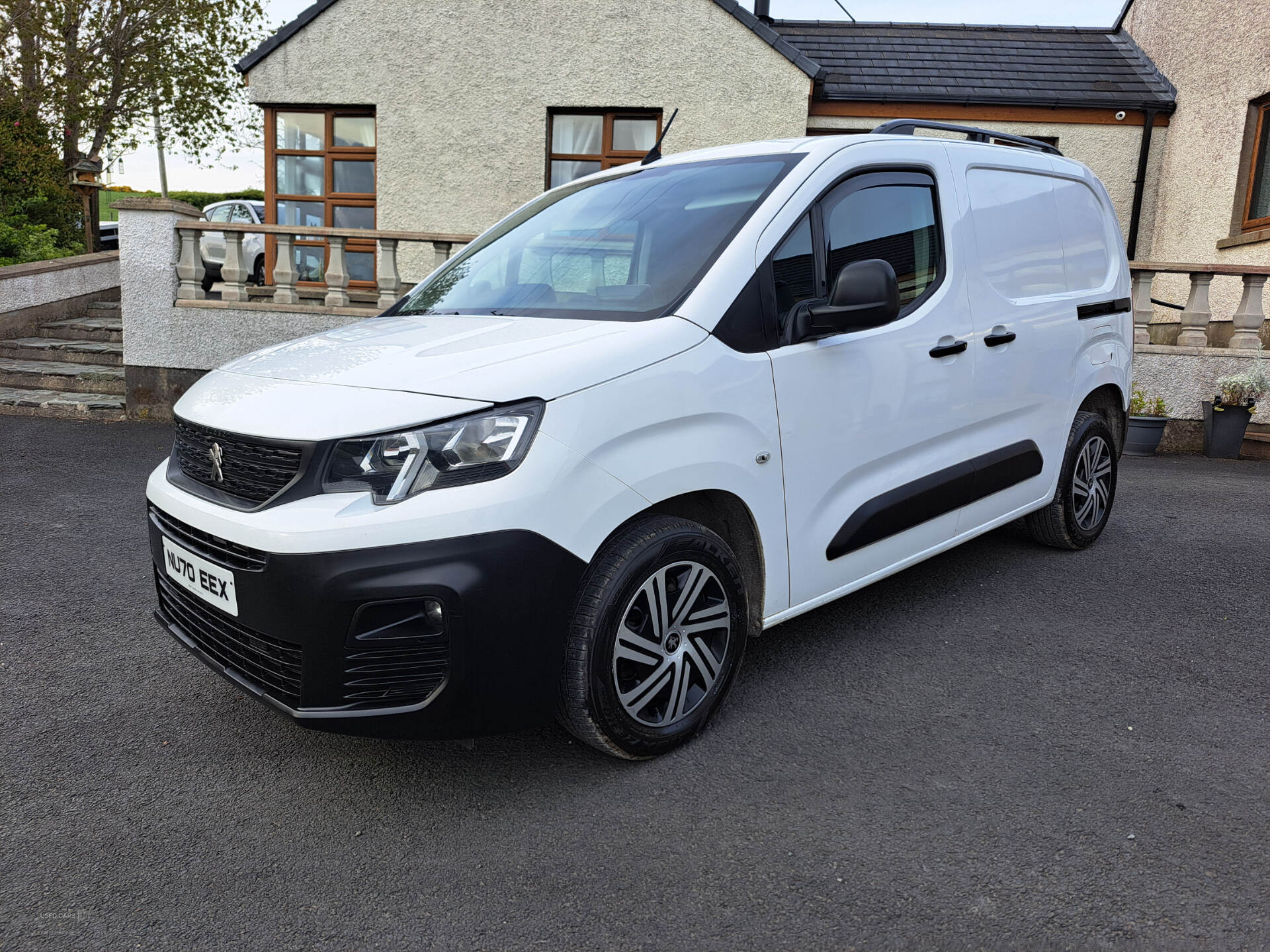 Sep 2020 Peugeot Partner 1000 1.5 BlueHDi 100 Professional Van