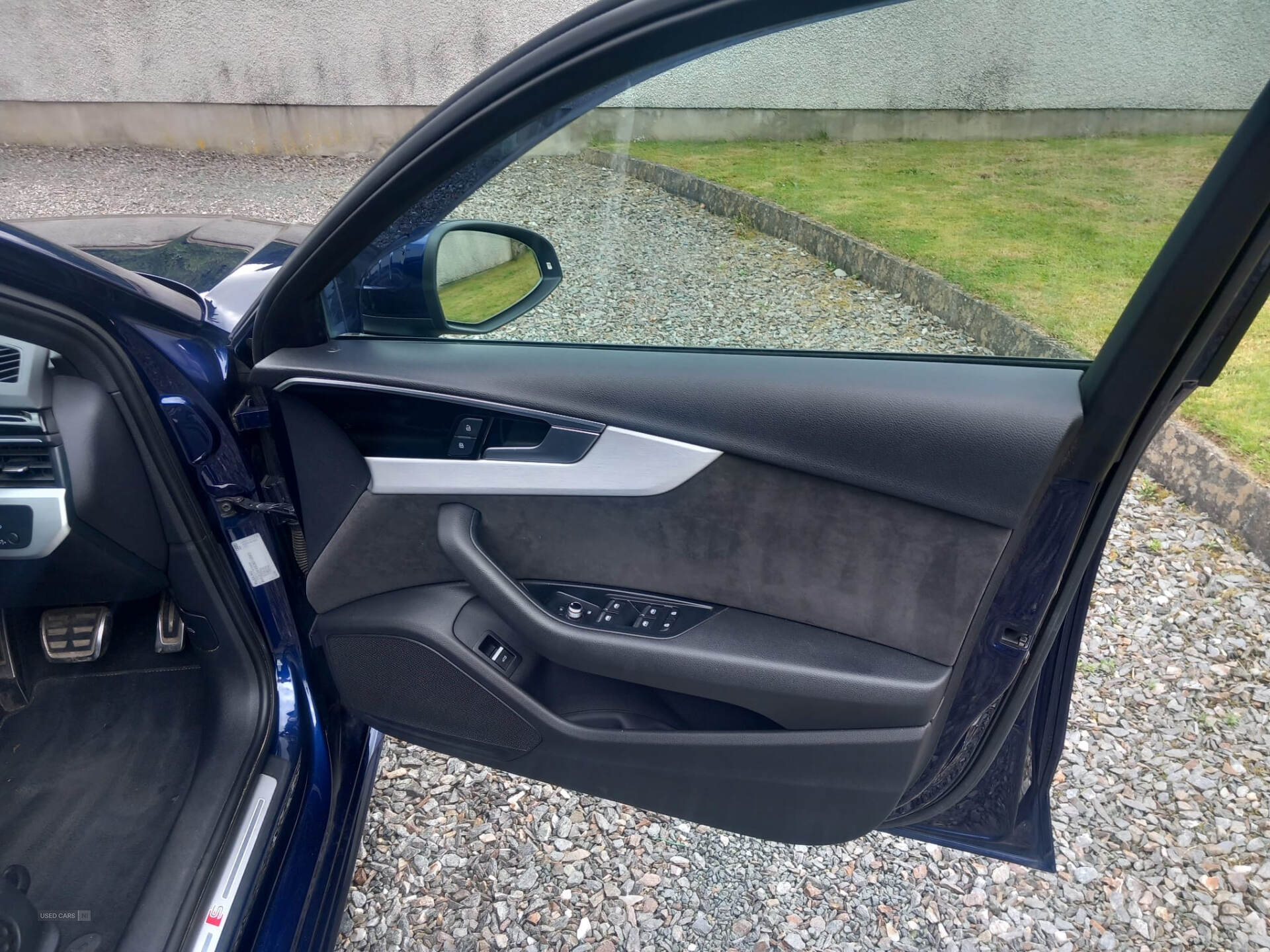 Audi A4 DIESEL SALOON in Tyrone