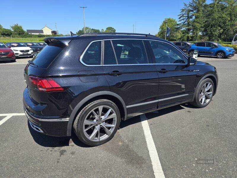 Dec 2021 Volkswagen Tiguan 2.0 TDI R-Line 5dr DSG