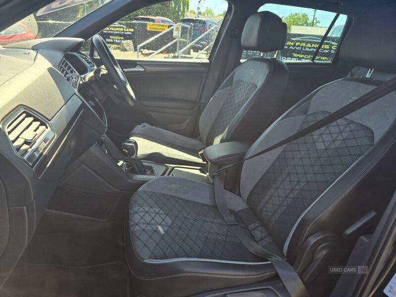 Dec 2021 Volkswagen Tiguan 2.0 TDI R-Line 5dr DSG