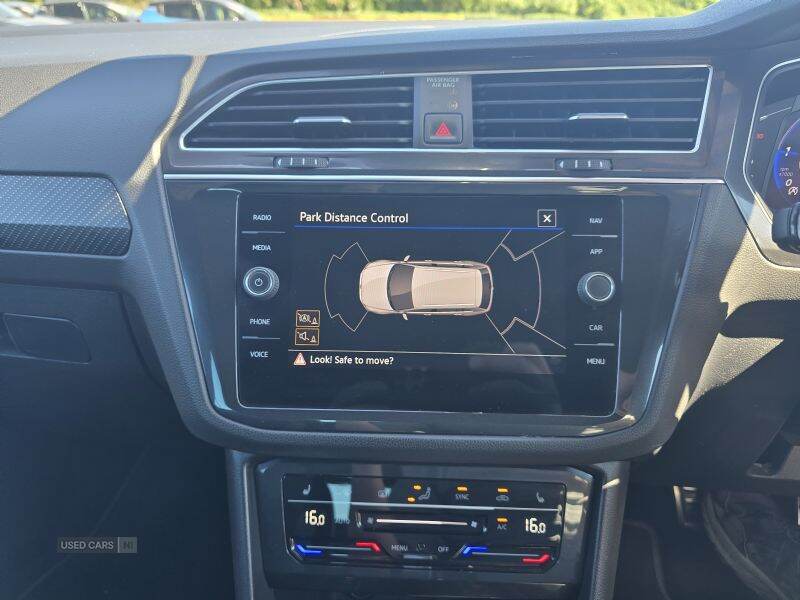 Dec 2021 Volkswagen Tiguan 2.0 TDI R-Line 5dr DSG