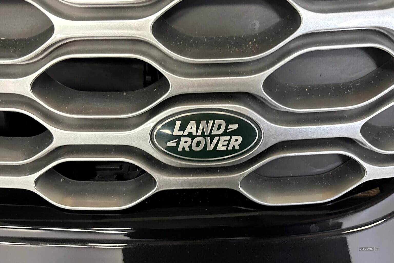 Jun 2022 Land Rover Discovery 3.0 D300 Metropolitan Edition 5Dr Auto