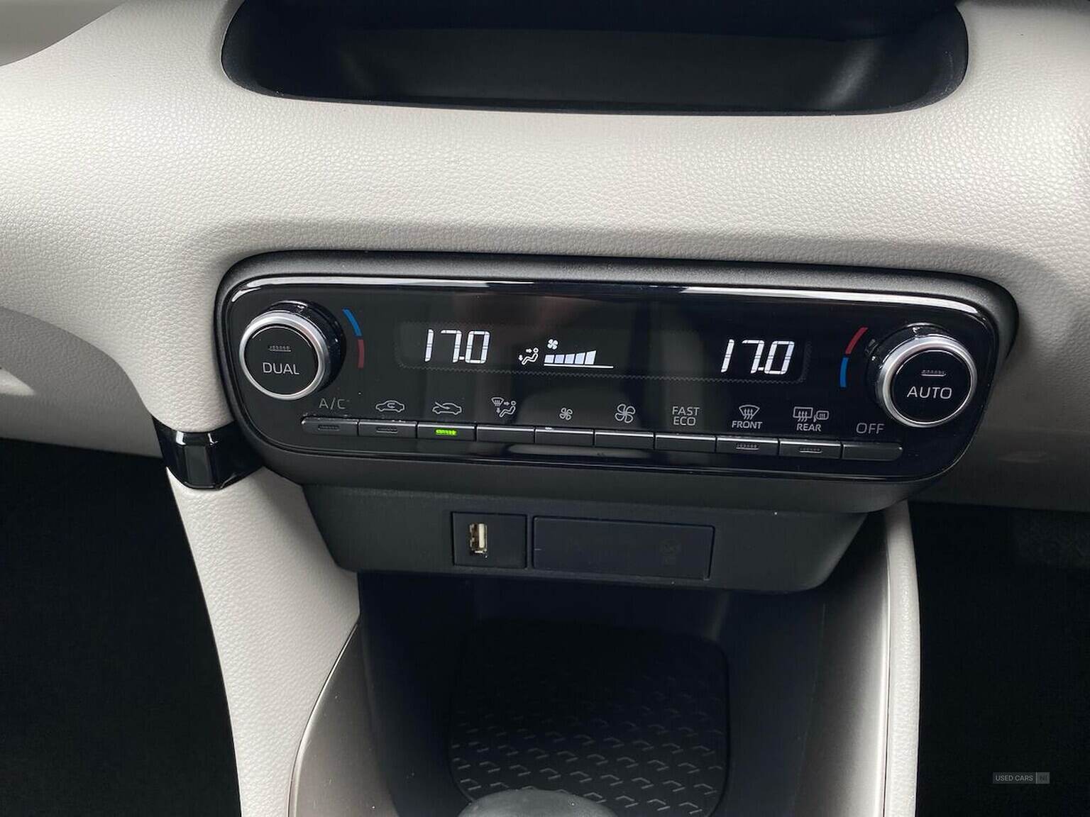 Apr 2022 Toyota Yaris 1.5 Hybrid Excel 5Dr Cvt