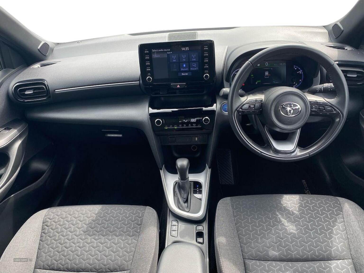 Feb 2023 Toyota Yaris Cross 1.5 Hybrid Design 5Dr Cvt