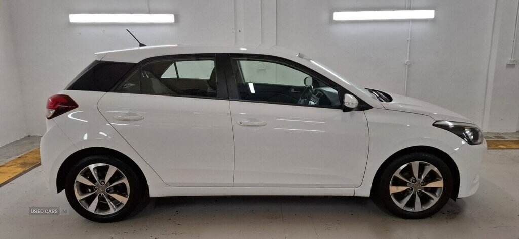 Jun 2015 Hyundai i20 1.2 SE 5dr