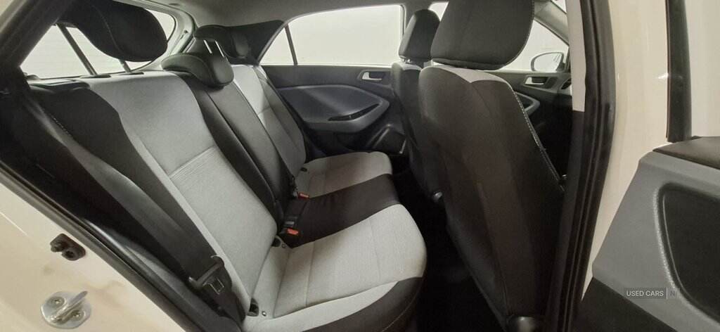 Jun 2015 Hyundai i20 1.2 SE 5dr