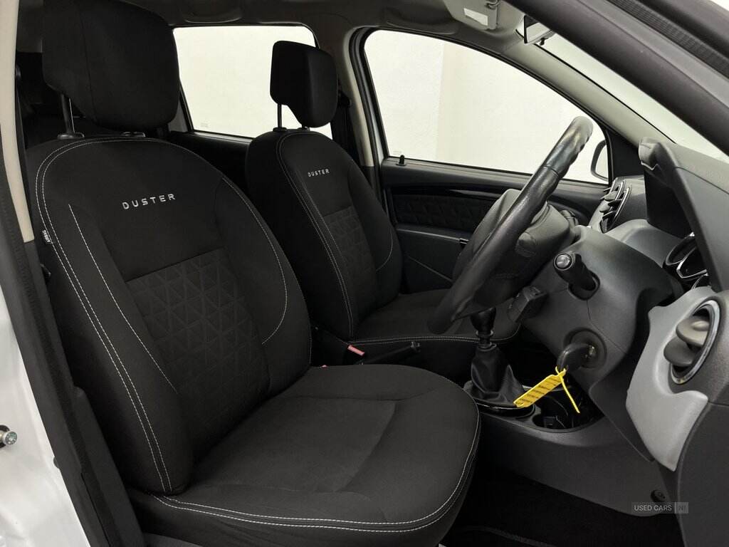 May 2015 Dacia Duster 1.5 dCi 110 Laureate 5dr