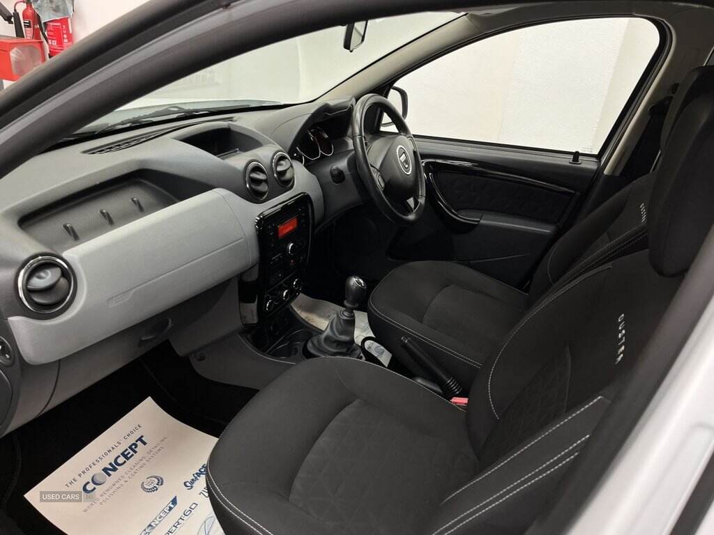 May 2015 Dacia Duster 1.5 dCi 110 Laureate 5dr