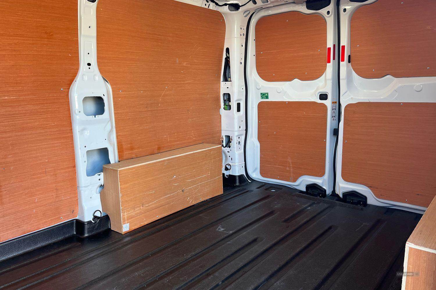 May 2024 Ford Transit Custom 2.0 EcoBlue 136ps H1 Van Limited