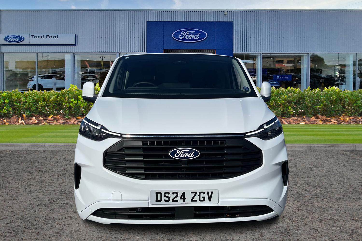May 2024 Ford Transit Custom 2.0 EcoBlue 136ps H1 Van Limited