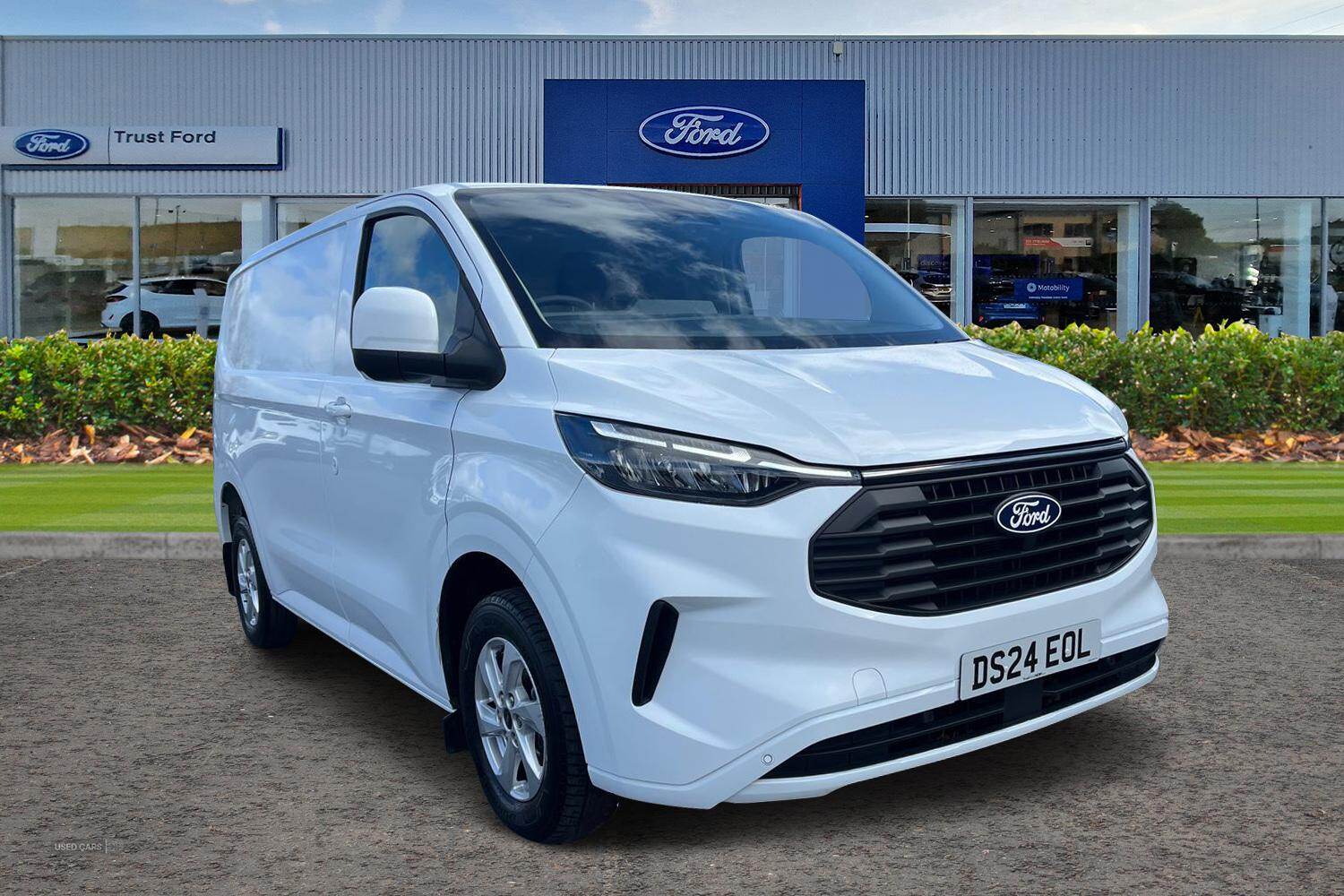 Apr 2024 Ford Transit Custom 2.0 EcoBlue 136ps H1 Van Limited