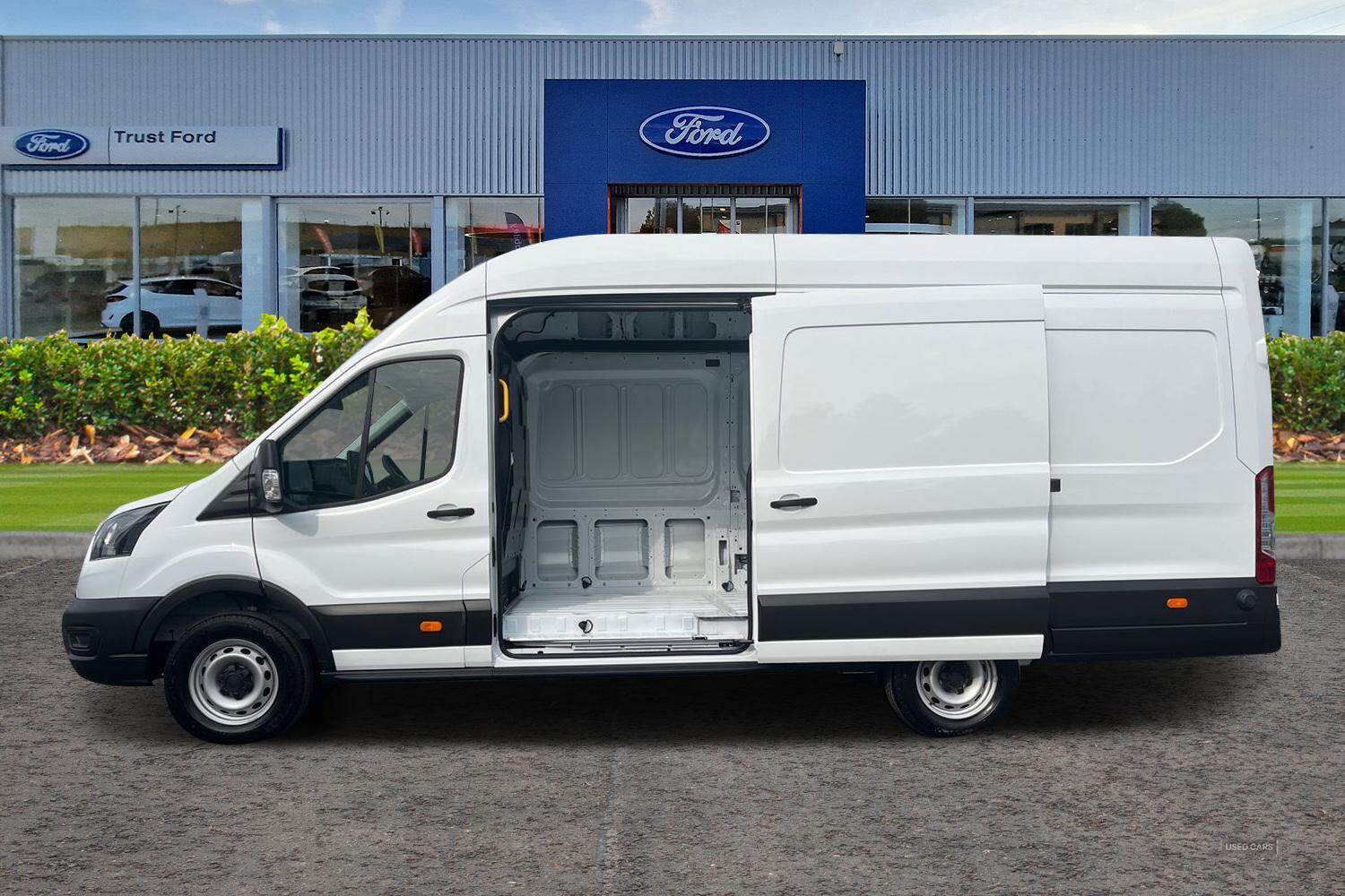 Jan 2025 Ford Transit 2.0 EcoBlue 130ps H3 Leader Van [DAP]