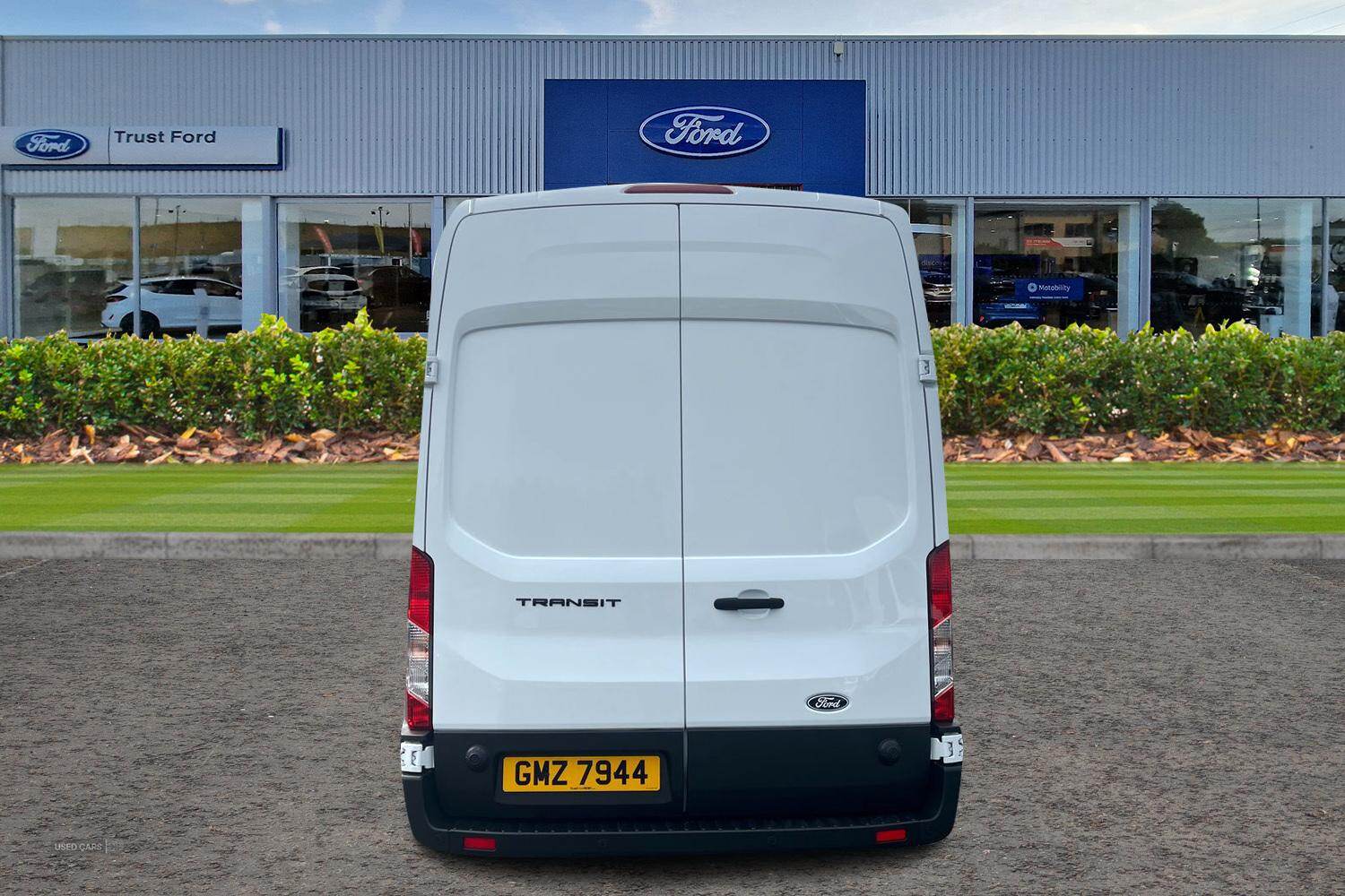Jan 2025 Ford Transit 2.0 EcoBlue 130ps H3 Leader Van [DAP]