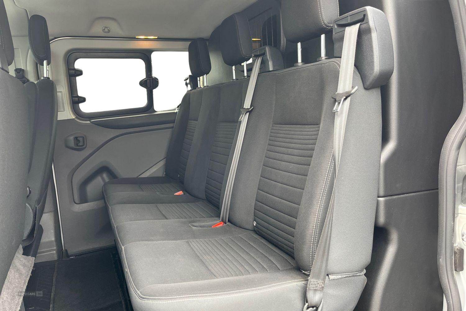 Nov 2022 Ford Transit Custom 2.0 EcoBlue 170ps Low Roof D/Cab Limited Van Auto