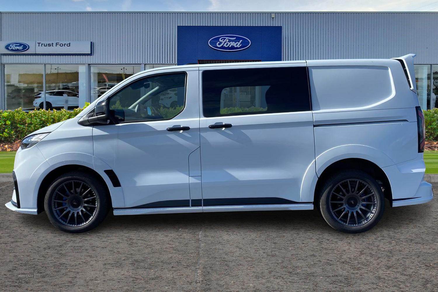Ford Transit Custom 320 MSRT AUTO L1 SWB Double Cab In Van 2.5 232PS PHEV CVT 6.2 FWD Low Roof, LIFTGATE REAR DOOR