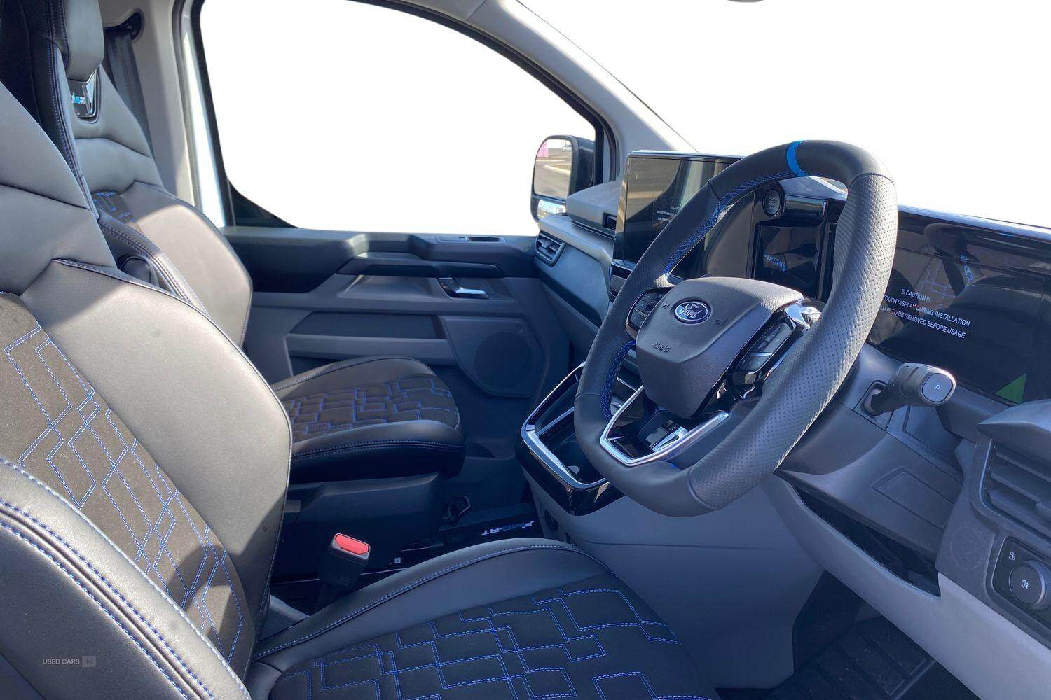 Ford Transit Custom 320 MSRT AUTO L1 SWB Double Cab In Van 2.5 232PS PHEV CVT 6.2 FWD Low Roof, LIFTGATE REAR DOOR