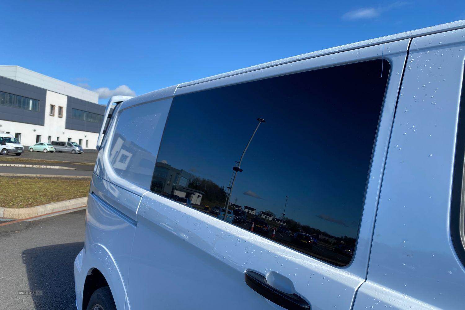 Ford Transit Custom 320 MSRT AUTO L1 SWB Double Cab In Van 2.5 232PS PHEV CVT 6.2 FWD Low Roof, LIFTGATE REAR DOOR