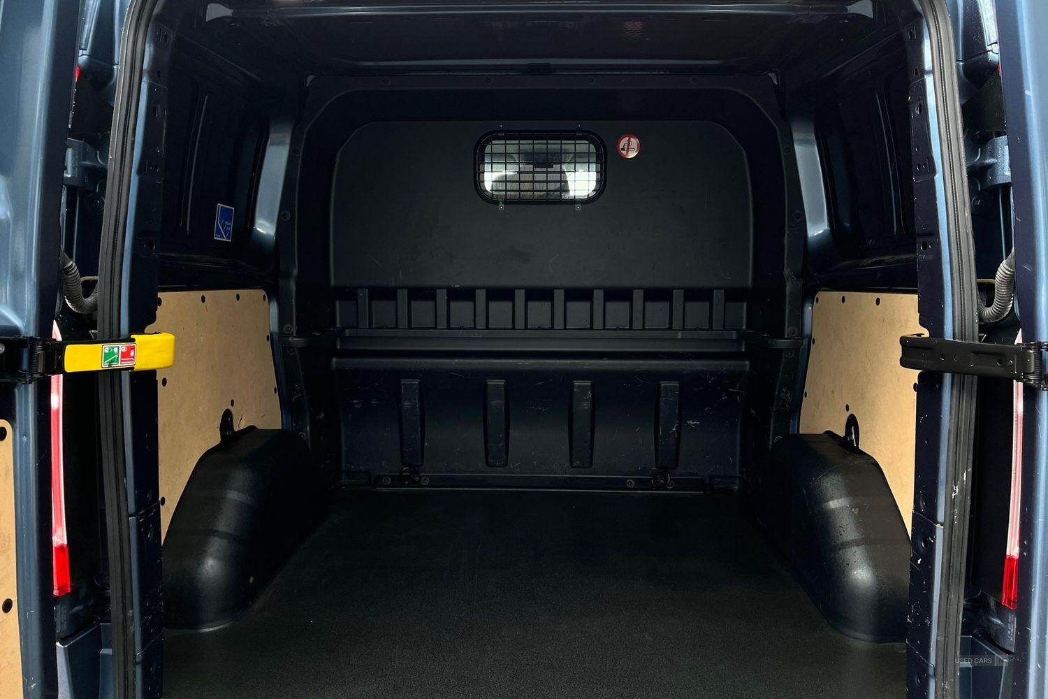 Oct 2022 Ford Transit Custom 2.0 EcoBlue 170ps Low Roof D/Cab Limited Van Auto